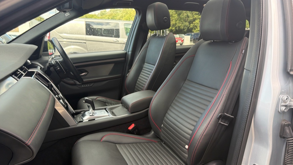 Land Rover Discovery Sport 1.5 P300e R-Dynamic HSE 5dr Auto [5 Seat] Station Wagon - Image 40