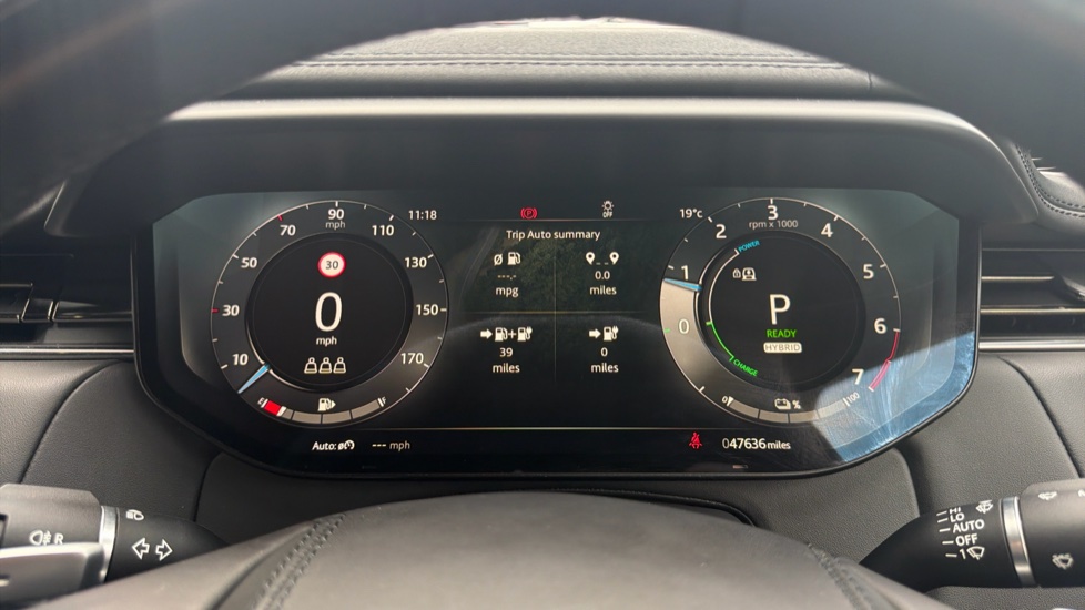 Land Rover Range Rover Sport 3.0 P440e Dynamic SE 5dr Auto Estate - Image 16