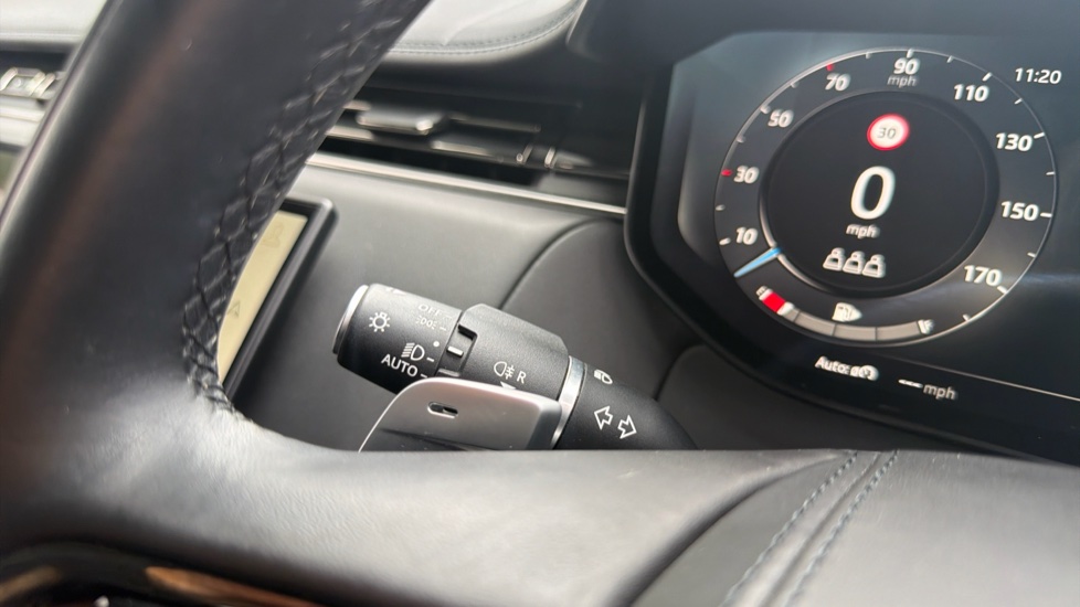 Land Rover Range Rover Sport 3.0 P440e Dynamic SE 5dr Auto Estate - Image 24