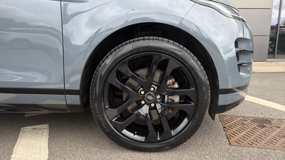 Land Rover Range Rover Evoque 2.0 D200 R-Dynamic HSE 5dr Auto Diesel Hatchback - Image 8