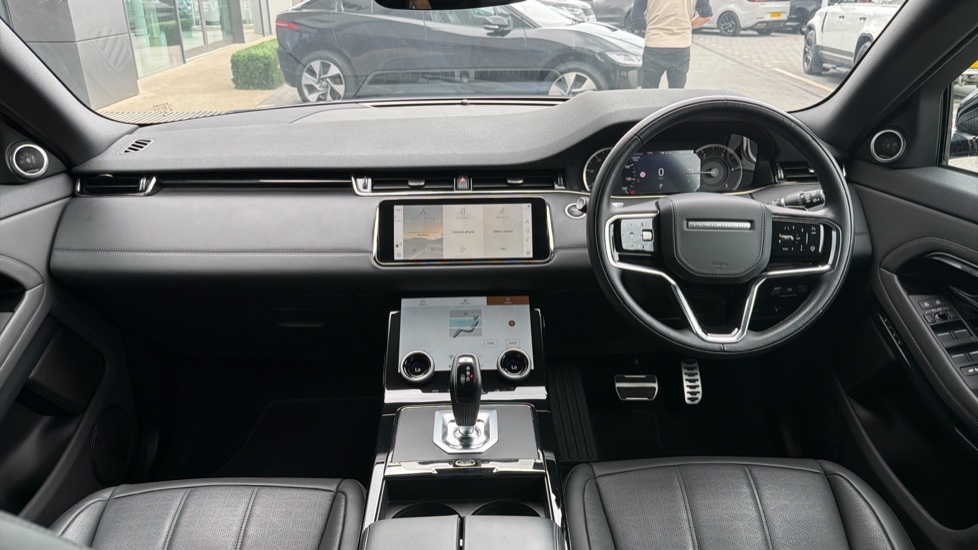 Land Rover Range Rover Evoque 2.0 D200 R-Dynamic HSE 5dr Auto Diesel Hatchback - Image 9