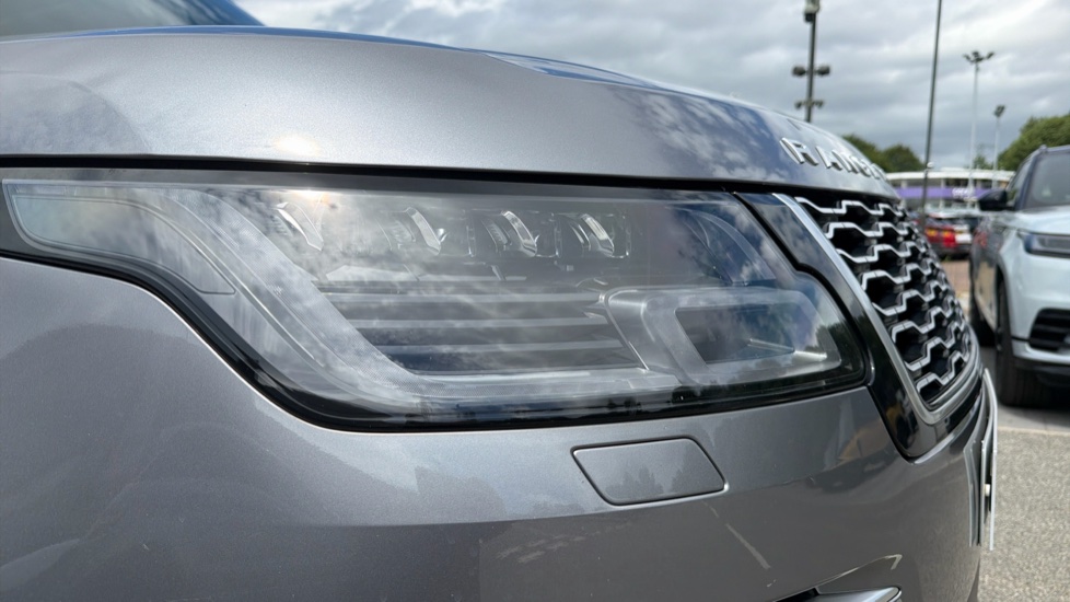 Land Rover Range Rover 2.0 P400e Autobiography 4dr Auto Estate - Image 17