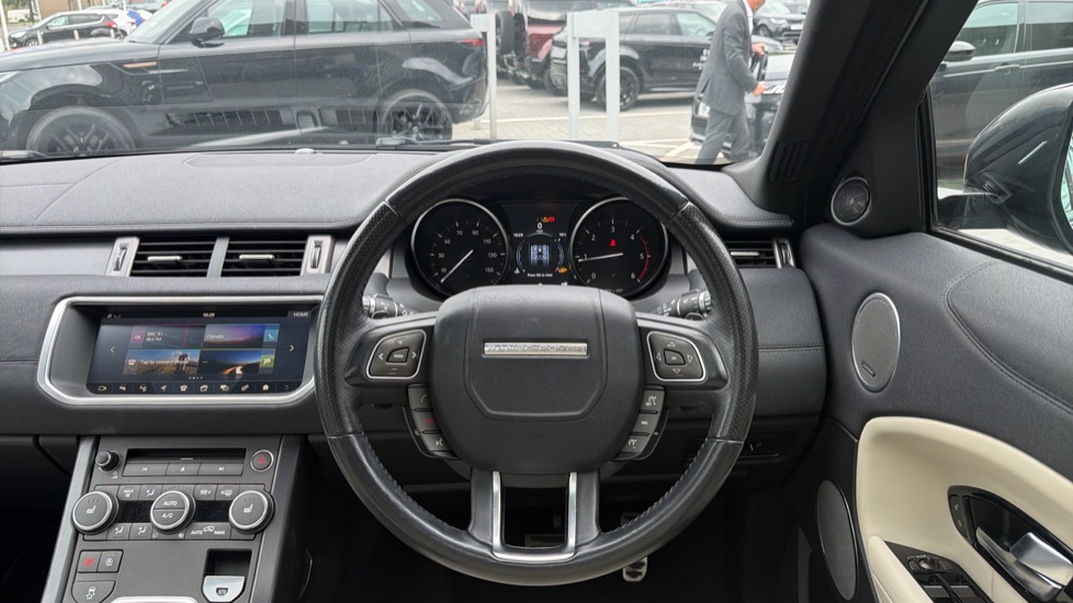 Land Rover Range Rover Evoque 2.0 TD4 HSE Dynamic Lux 5dr Auto Diesel Hatchback - Image 15