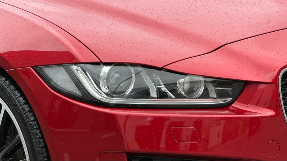 Jaguar XE 3.0 [380] V6 Supercharged S 4dr Auto Petrol Saloon - Image 17
