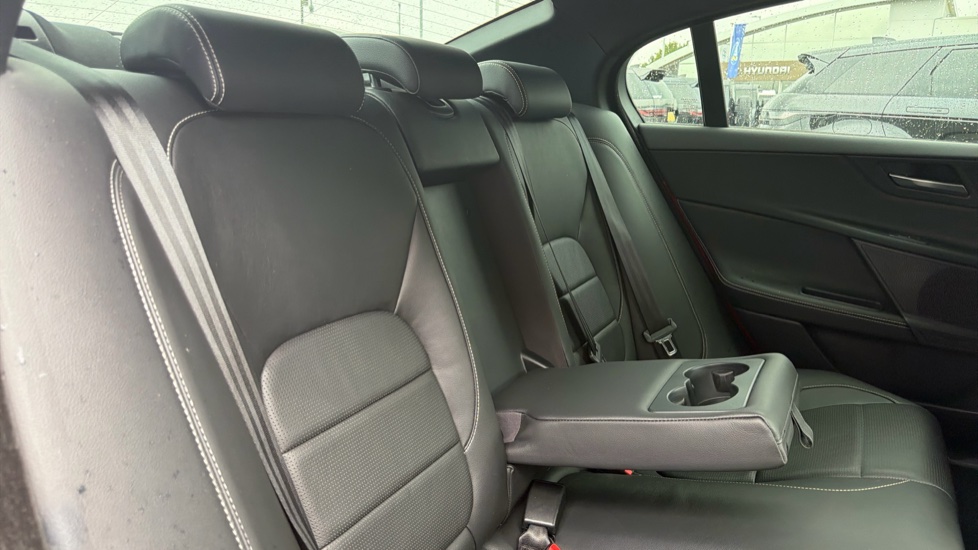 Jaguar XE 3.0 [380] V6 Supercharged S 4dr Auto Petrol Saloon - Image 20