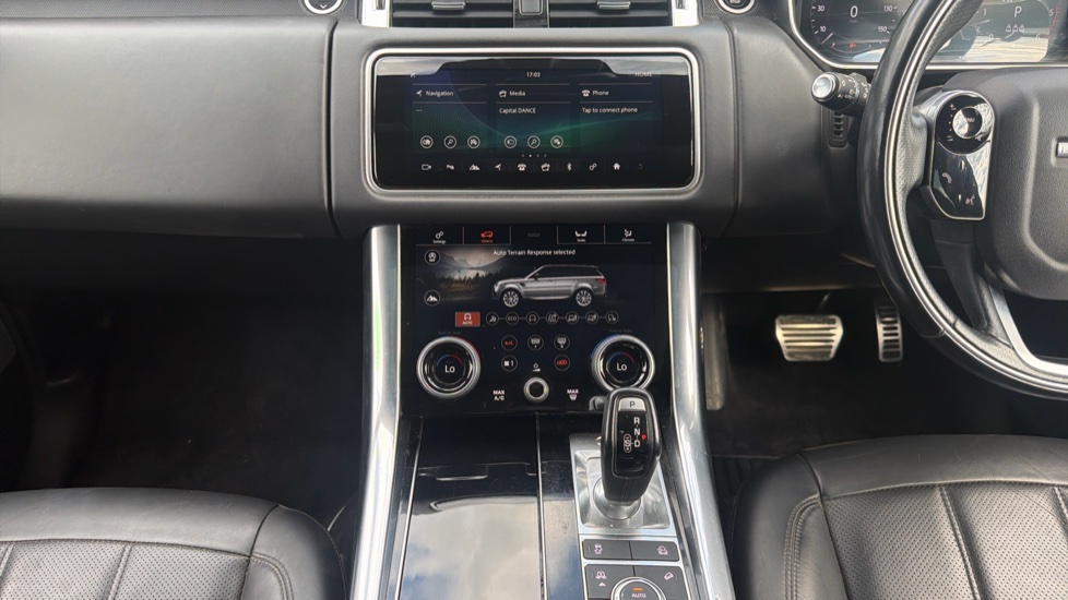 Land Rover Range Rover Sport 3.0 D300 HSE Dynamic Black 5dr Auto Diesel Estate - Image 14
