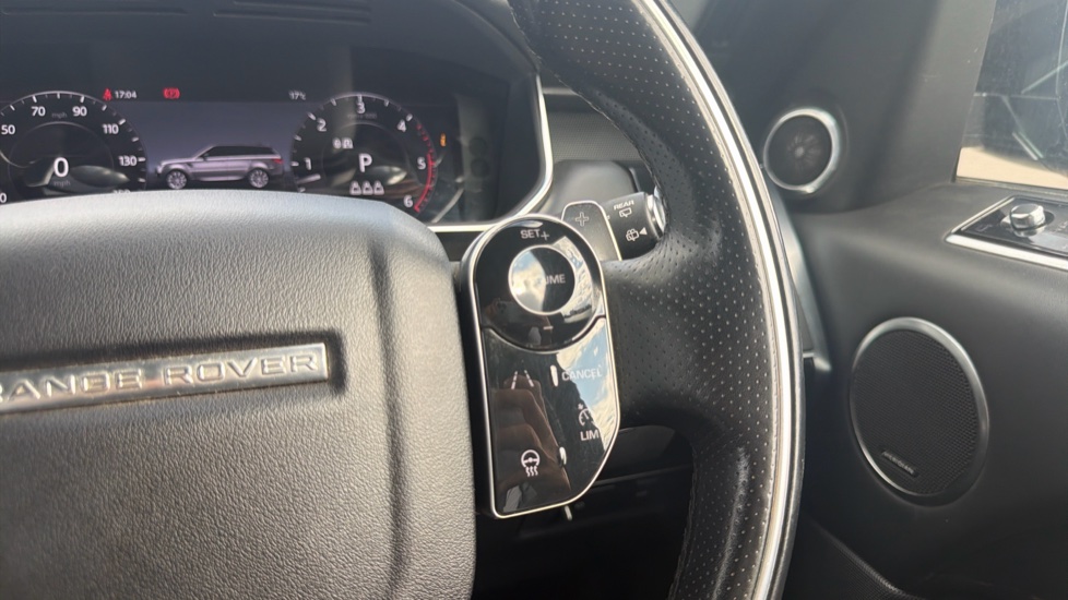 Land Rover Range Rover Sport 3.0 D300 HSE Dynamic Black 5dr Auto Diesel Estate - Image 26