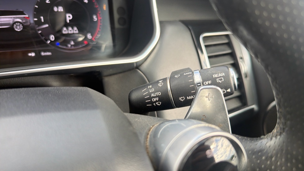 Land Rover Range Rover Sport 3.0 D300 HSE Dynamic Black 5dr Auto Diesel Estate - Image 27
