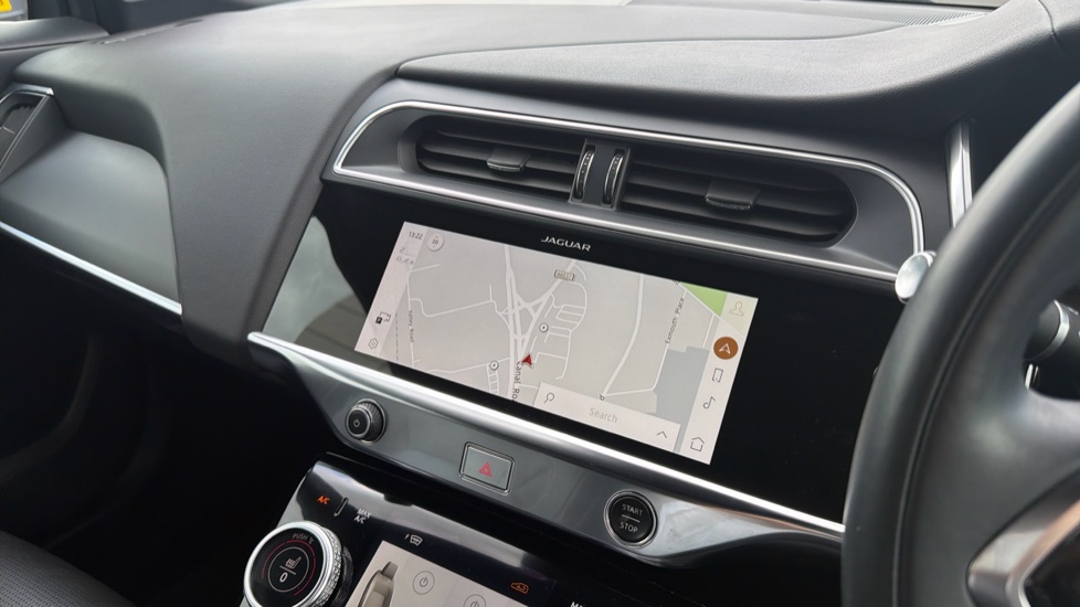 Jaguar I-Pace 294kW EV400 R-Dynamic SE Black 90kWh 5dr Auto Electric Estate - Image 11