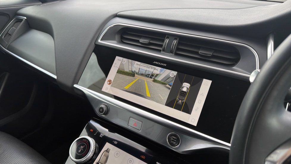 Jaguar I-Pace 294kW EV400 R-Dynamic SE Black 90kWh 5dr Auto Electric Estate - Image 12