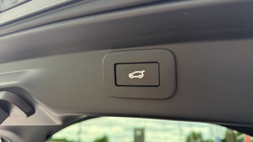 Jaguar I-Pace 294kW EV400 R-Dynamic SE Black 90kWh 5dr Auto Electric Estate - Image 41