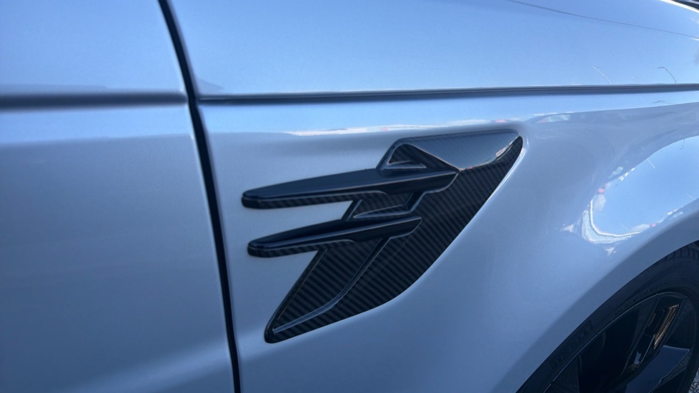Land Rover Range Rover Sport 3.0 D350 HST 5dr Auto Diesel Estate - Image 32