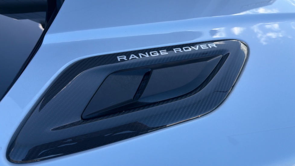 Land Rover Range Rover Sport 3.0 D350 HST 5dr Auto Diesel Estate - Image 33