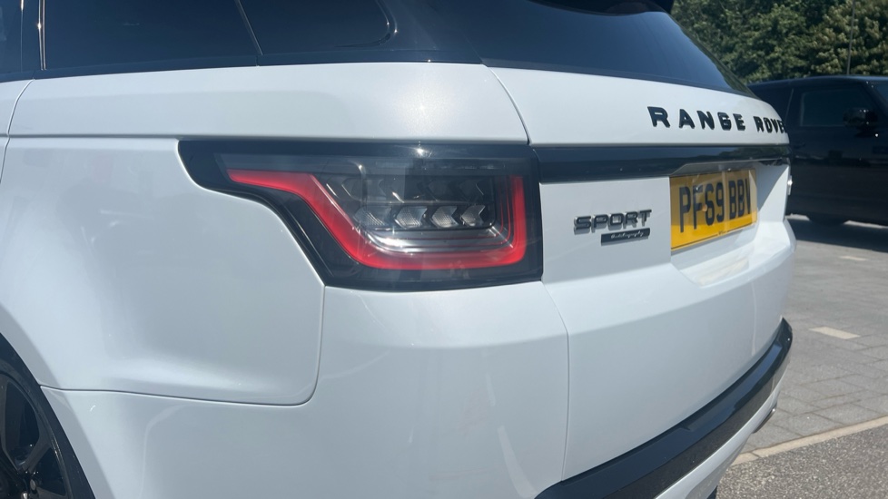 Land Rover Range Rover Sport 3.0 SDV6 Autobiography Dynamic 5dr Auto [7 Seat] Diesel Estate - Image 19