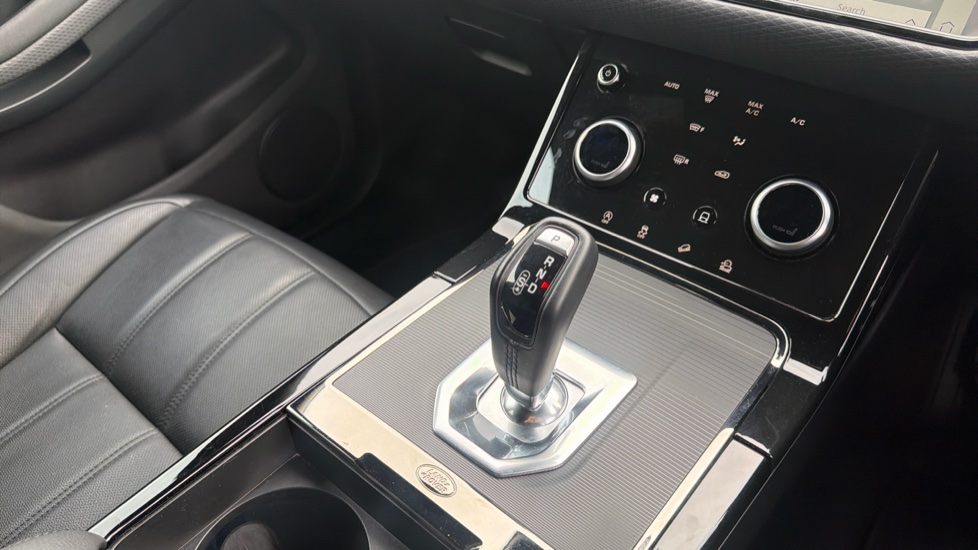 Land Rover Range Rover Evoque 2.0 D200 R-Dynamic S 5dr Auto Diesel Hatchback - Image 13