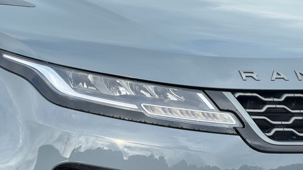 Land Rover Range Rover Evoque 2.0 D200 R-Dynamic S 5dr Auto Diesel Hatchback - Image 17