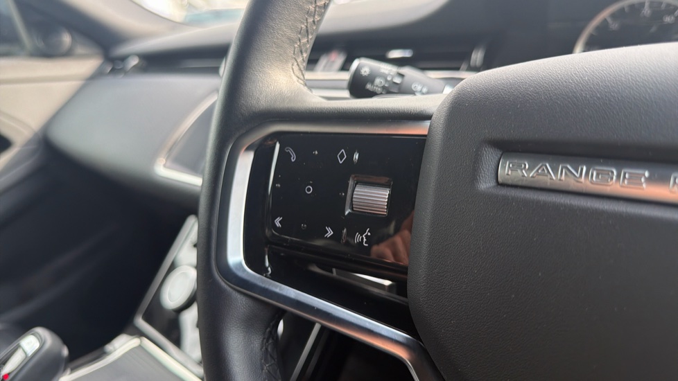 Land Rover Range Rover Evoque 2.0 D200 R-Dynamic S 5dr Auto Diesel Hatchback - Image 31