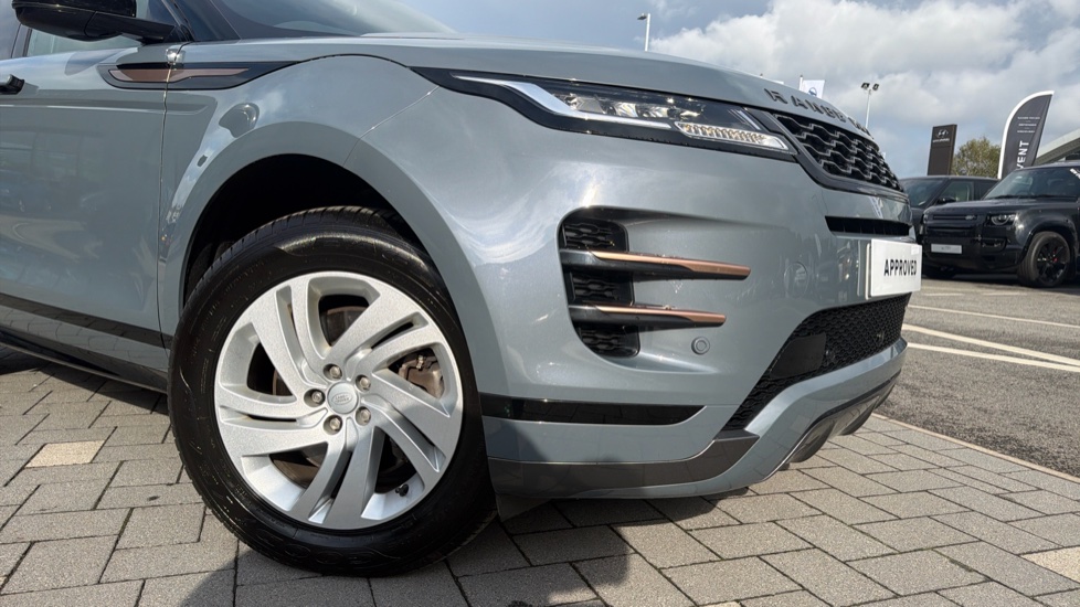 Land Rover Range Rover Evoque 2.0 D200 R-Dynamic S 5dr Auto Diesel Hatchback - Image 41