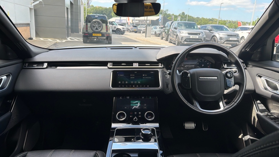 Land Rover Range Rover Velar 2.0 P250 R-Dynamic SE 5dr Auto Petrol Estate - Image 9