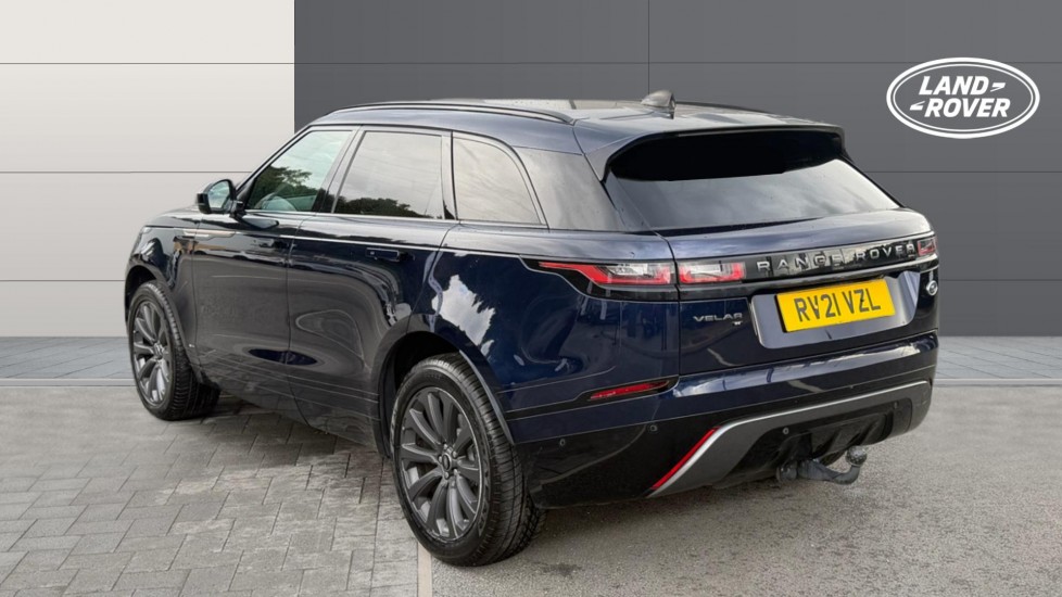 Land Rover Range Rover Velar 2.0 D200 R-Dynamic SE 5dr Auto Diesel Estate - Image 2