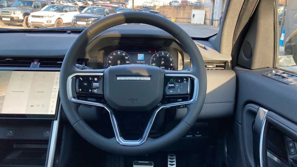 Land Rover Discovery Sport 1.5 P270e Dynamic SE 5dr Auto [5 Seat] Station Wagon - Image 15