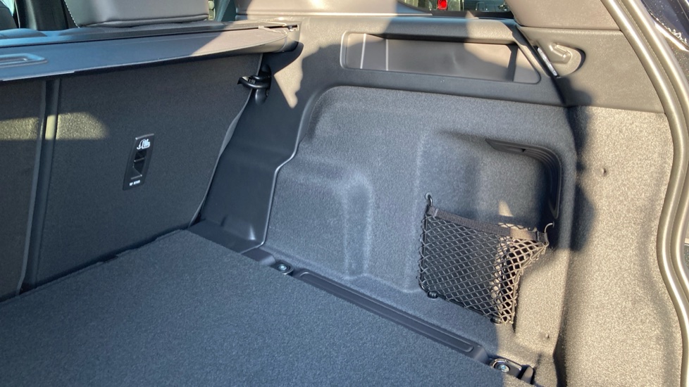 Land Rover Discovery Sport 1.5 P270e Dynamic SE 5dr Auto [5 Seat] Station Wagon - Image 25