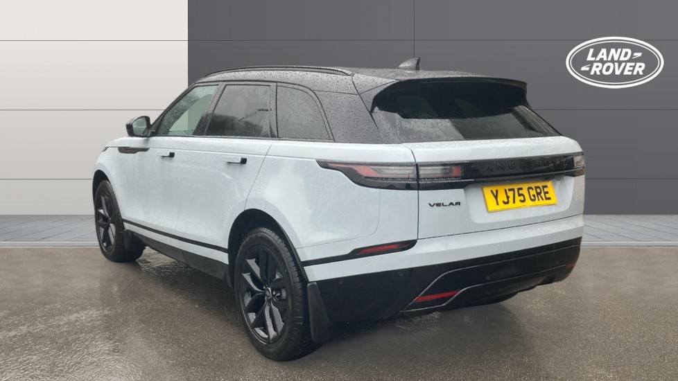 Land Rover Range Rover Velar 2.0 D200 MHEV Dynamic SE 5dr Auto Diesel Estate - Image 2