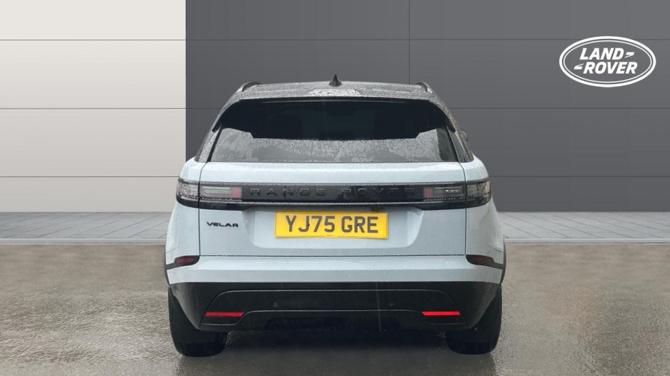 Land Rover Range Rover Velar 2.0 D200 MHEV Dynamic SE 5dr Auto Diesel Estate - Image 6