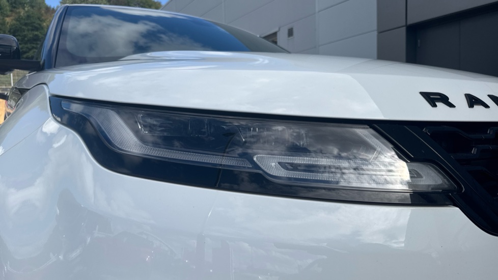 Land Rover Range Rover Evoque 2.0 D200 R-Dynamic SE 5dr Auto Diesel Hatchback - Image 17