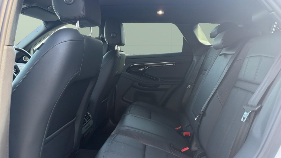 Land Rover Range Rover Evoque 2.0 D200 Evoque Edition 5dr Auto Diesel Hatchback - Image 4
