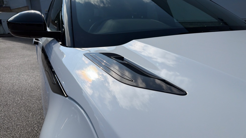 Land Rover Range Rover Evoque 2.0 D200 Evoque Edition 5dr Auto Diesel Hatchback - Image 21