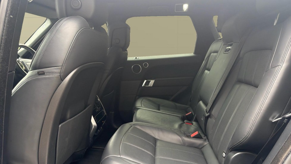 Land Rover Range Rover Sport 3.0 D300 HSE Silver 5dr Auto Diesel Estate - Image 4