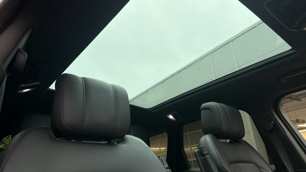 Land Rover Range Rover Sport 3.0 D300 HSE Silver 5dr Auto Diesel Estate - Image 40