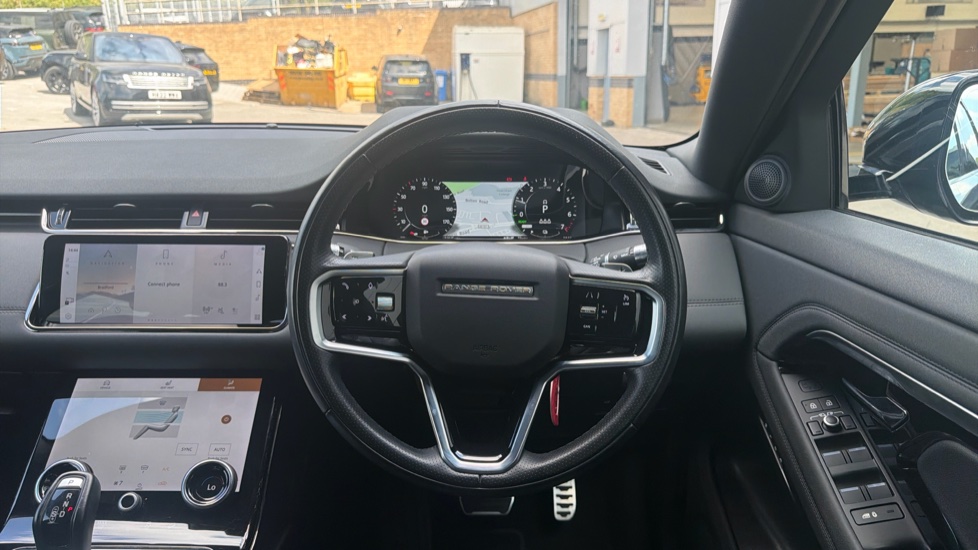 Land Rover Range Rover Evoque 1.5 P300e R-Dynamic SE 5dr Auto Hatchback - Image 15