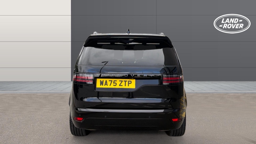 Land Rover Discovery 3.0 D350 Dynamic HSE 5dr Auto Diesel Station Wagon - Image 6