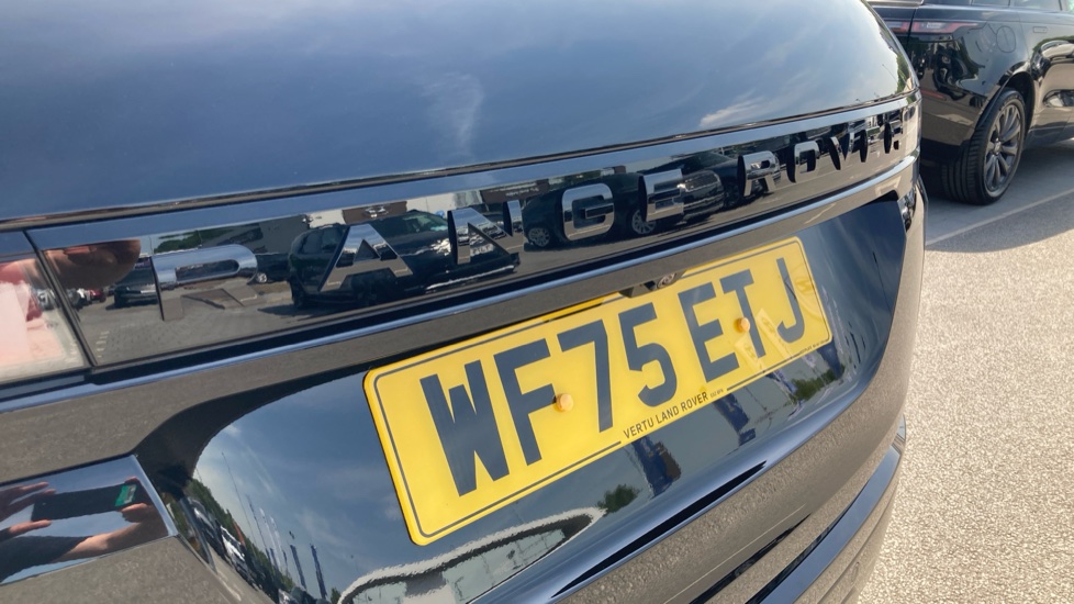 Land Rover Range Rover Evoque 2.0 D200 Edition 5dr Auto Diesel Hatchback - Image 35