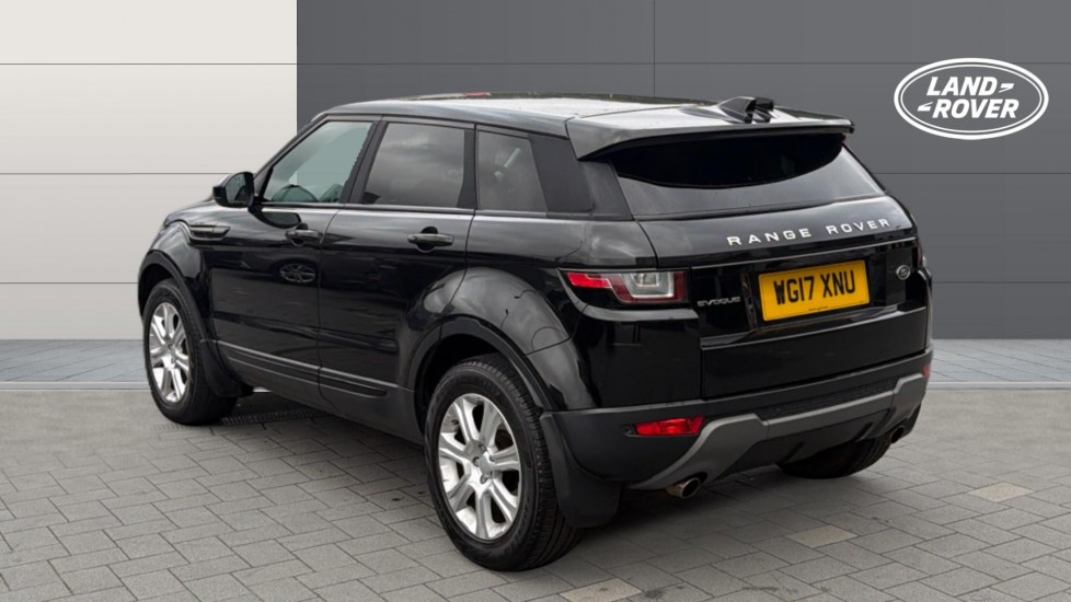 Land Rover Range Rover Evoque 2.0 TD4 SE Tech 5dr Diesel Hatchback - Image 2