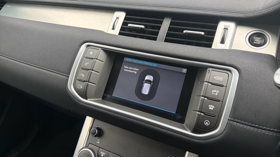 Land Rover Range Rover Evoque 2.0 TD4 SE Tech 5dr Diesel Hatchback - Image 12