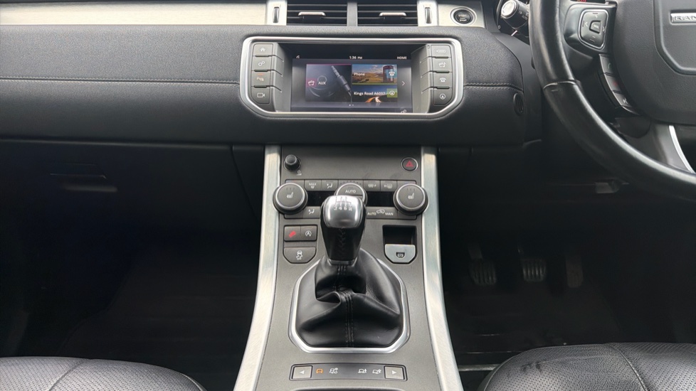 Land Rover Range Rover Evoque 2.0 TD4 SE Tech 5dr Diesel Hatchback - Image 14