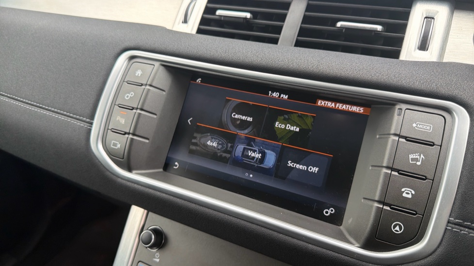 Land Rover Range Rover Evoque 2.0 TD4 SE Tech 5dr Diesel Hatchback - Image 27