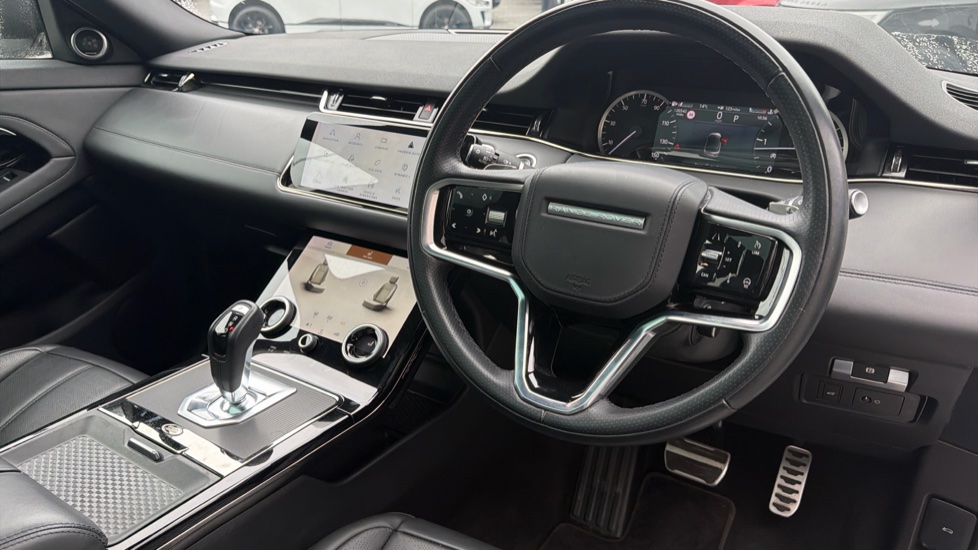 Land Rover Range Rover Evoque 2.0 D200 R-Dynamic HSE 5dr Auto Diesel Hatchback - Image 33