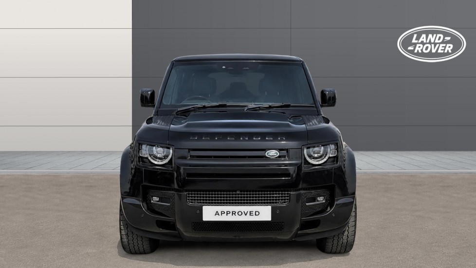 Land Rover Defender 3.0 D300 X-Dynamic HSE 110 5dr Auto Diesel Estate - Image 7