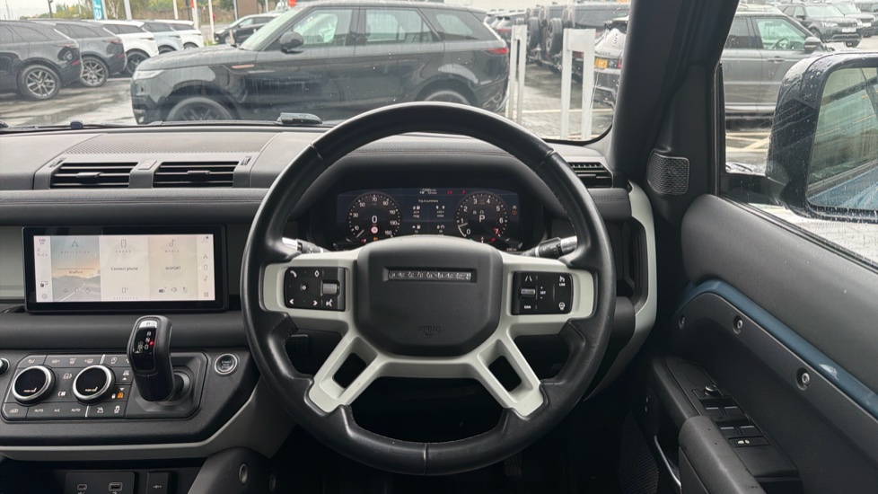 Land Rover Defender 2.0 P300 S 110 5dr Auto Petrol Estate - Image 15