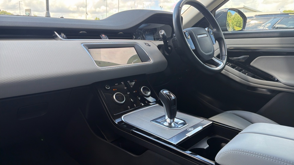 Land Rover Range Rover Evoque 2.0 P200 S 5dr Auto Petrol Hatchback - Image 28