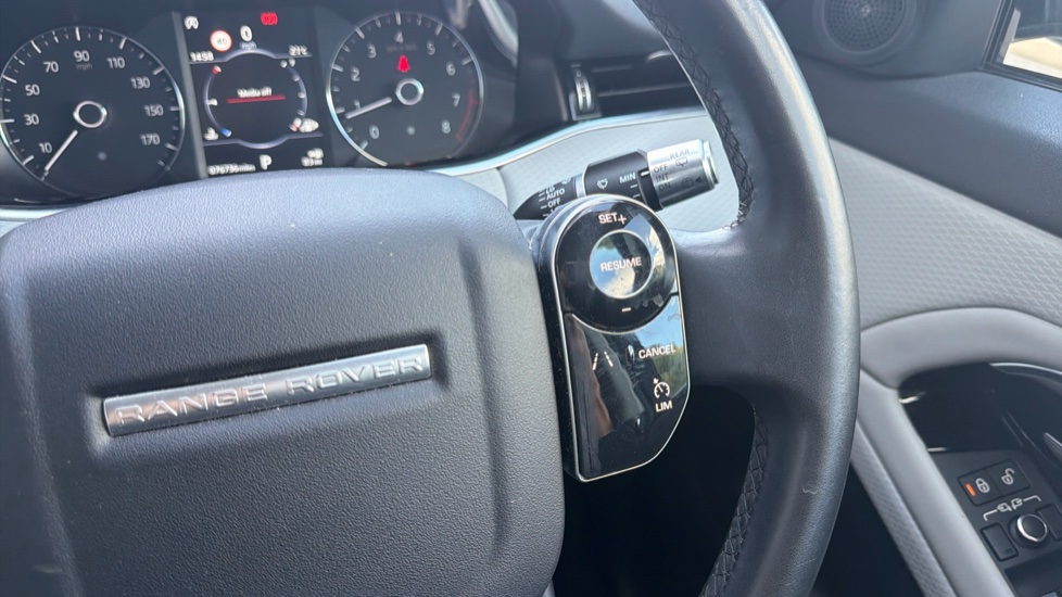 Land Rover Range Rover Evoque 2.0 P200 S 5dr Auto Petrol Hatchback - Image 38