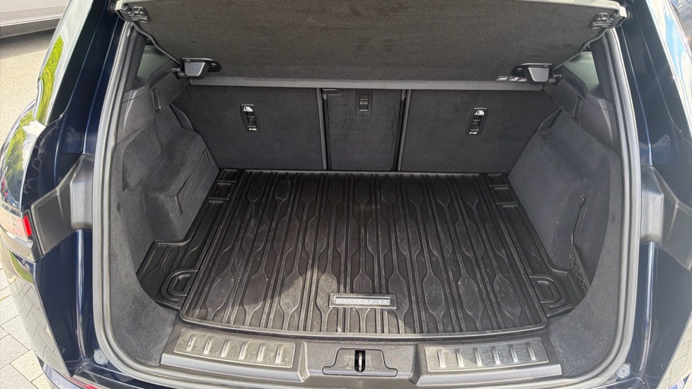 Land Rover Range Rover Evoque 2.0 D200 R-Dynamic S 5dr Auto Diesel Hatchback - Image 10
