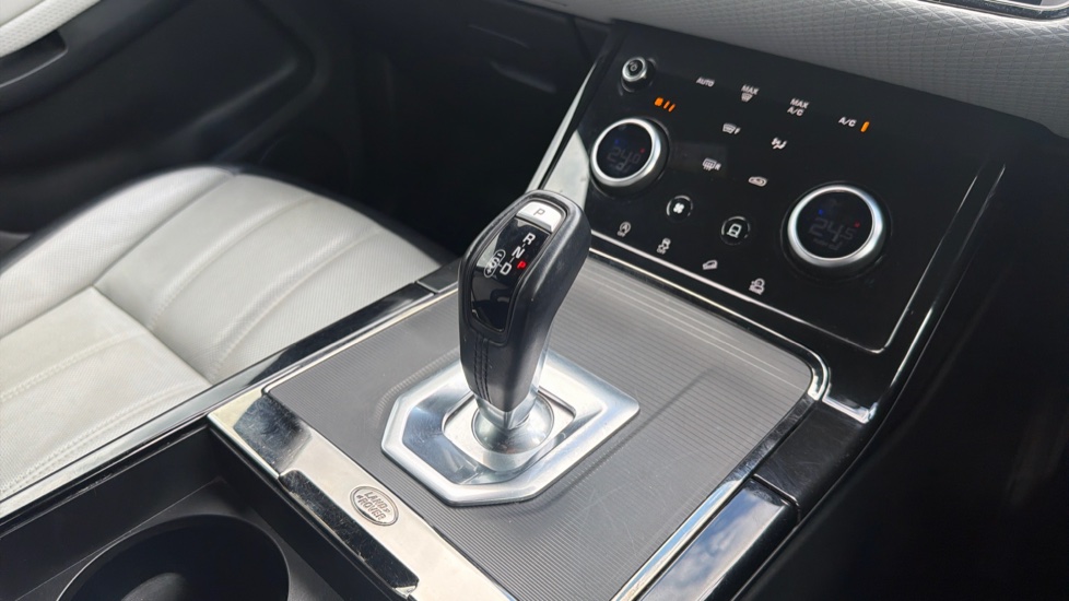 Land Rover Range Rover Evoque 2.0 D200 R-Dynamic S 5dr Auto Diesel Hatchback - Image 13