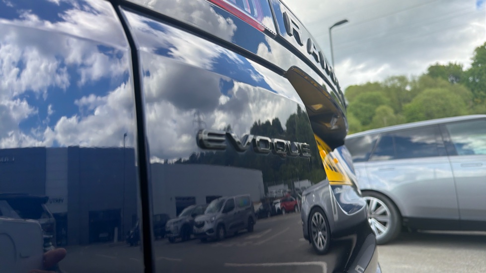 Land Rover Range Rover Evoque 2.0 D200 R-Dynamic S 5dr Auto Diesel Hatchback - Image 39