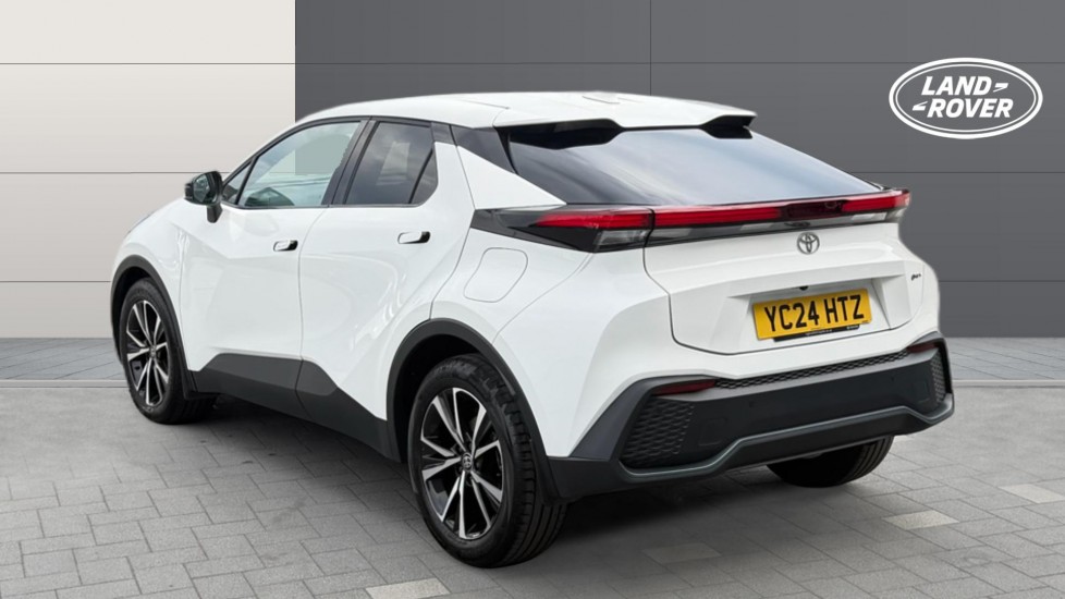 Toyota C-HR 1.8 Hybrid Design 5dr CVT Hybrid Hatchback - Image 2