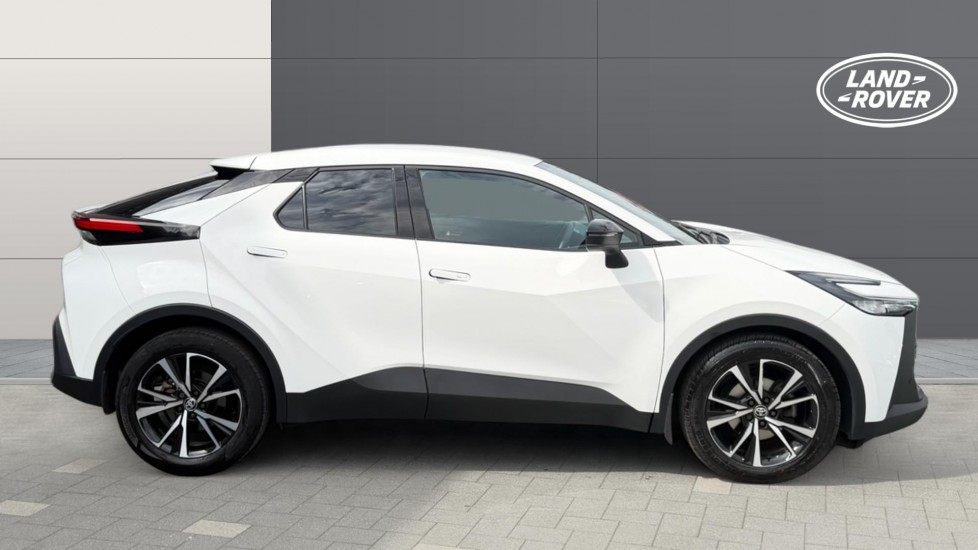 Toyota C-HR 1.8 Hybrid Design 5dr CVT Hybrid Hatchback - Image 5